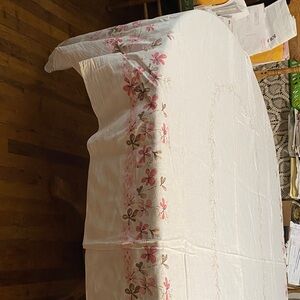 Floral Embroidered Tablecloth - White and Pink 104” x 67”